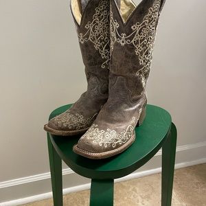 Corral lace embroidered western boots